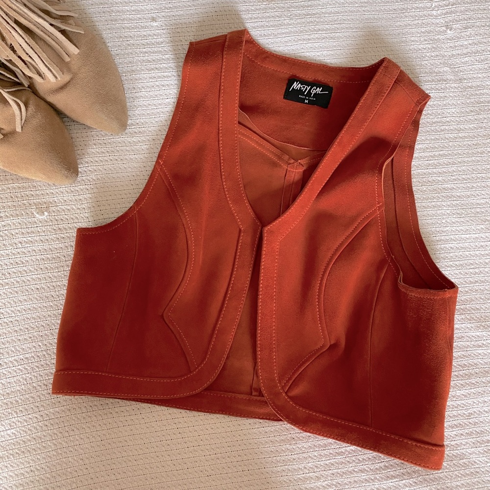 Cropped Vest